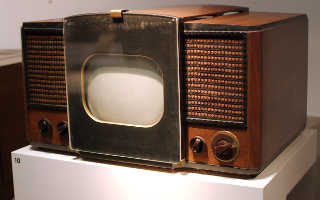 RCA 630-TS television set by Wikipedia user Fletcher6 (2012)